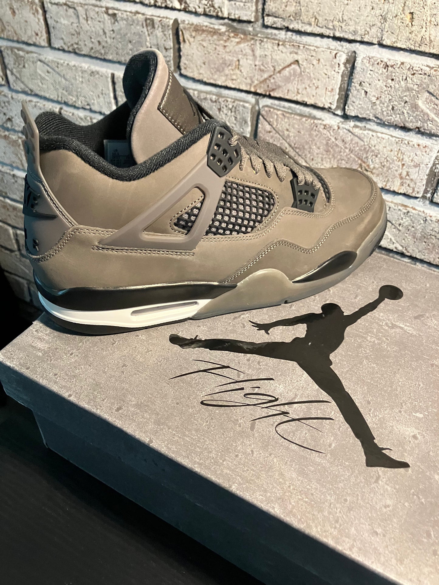 Air Jordan 4 Cave Stone