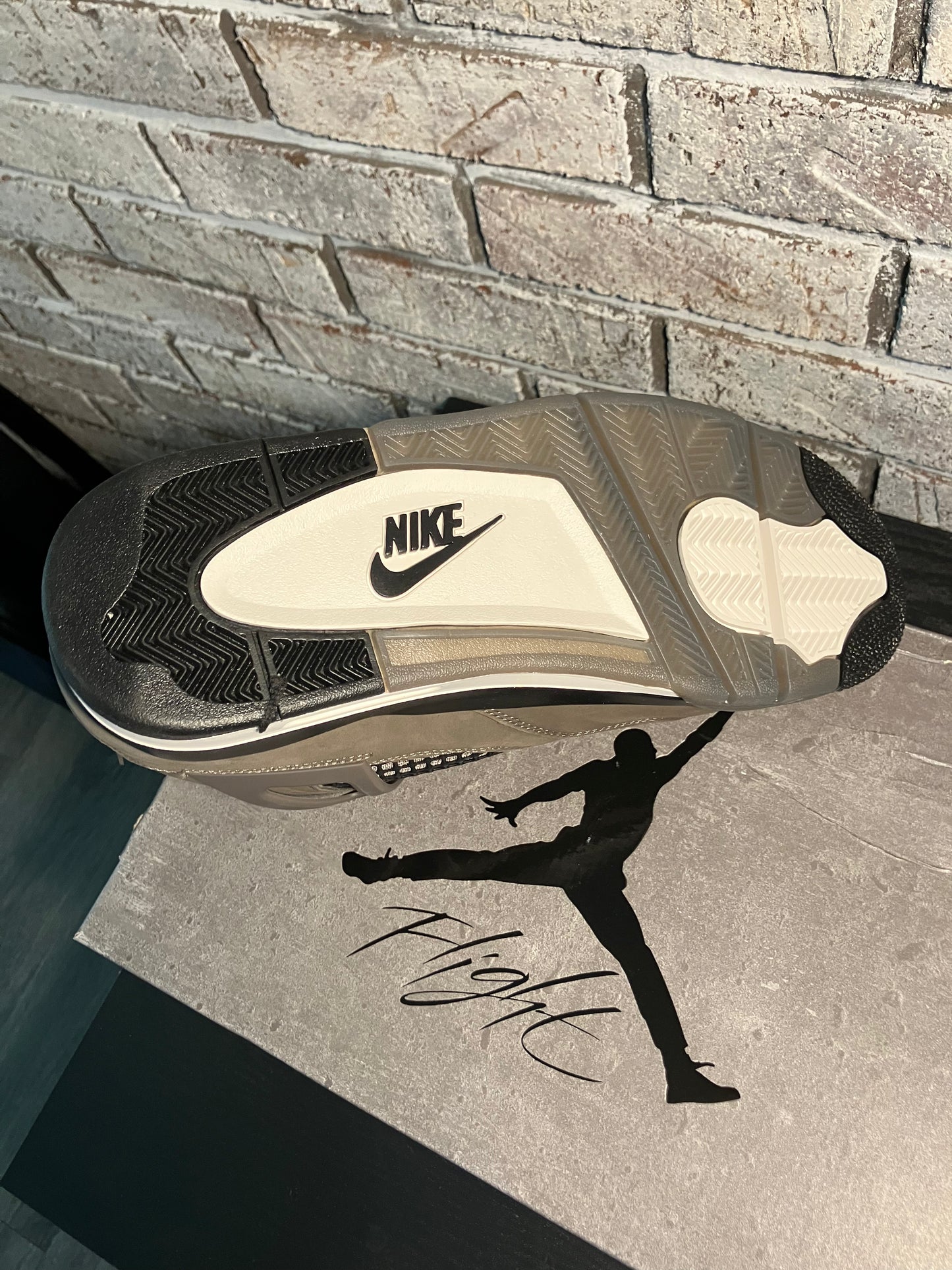 Air Jordan 4 Cave Stone